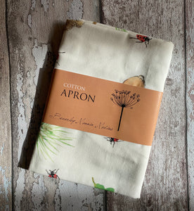 Adult Apron - A walk in the woods